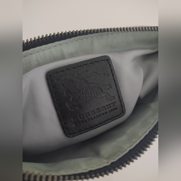 Burberry Nova Check Nylon Clutch Bag - Picture 9 of 11